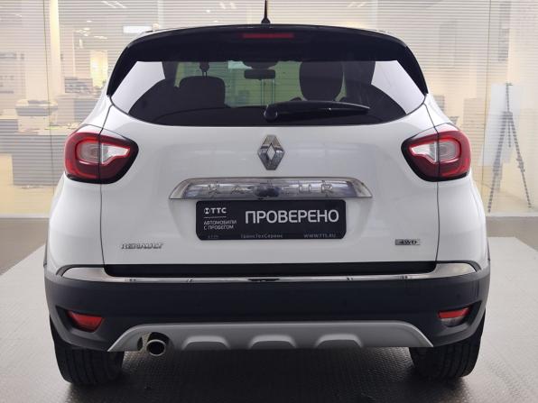 Renault Kaptur I с пробегом 2017 года, цена 1 490 000 рублей, 123039 км, внедорожник, Автокод Объявления