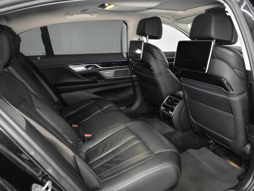 BMW 7 серии VI (G11/G12) Рестайлинг Казань  - изображение 10