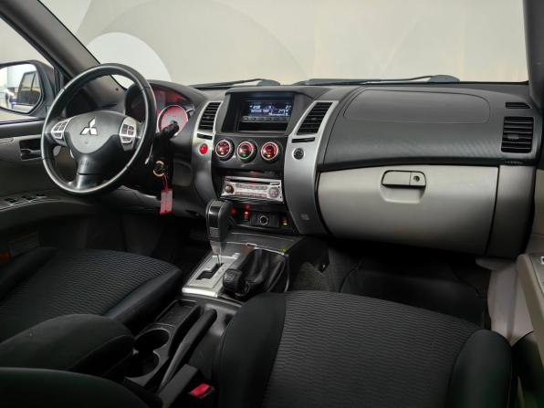 Mitsubishi Pajero Sport II Рестайлинг с пробегом 2013 года, цена 1 444 000 рублей, 194655 км, внедорожник, Автокод Объявления
