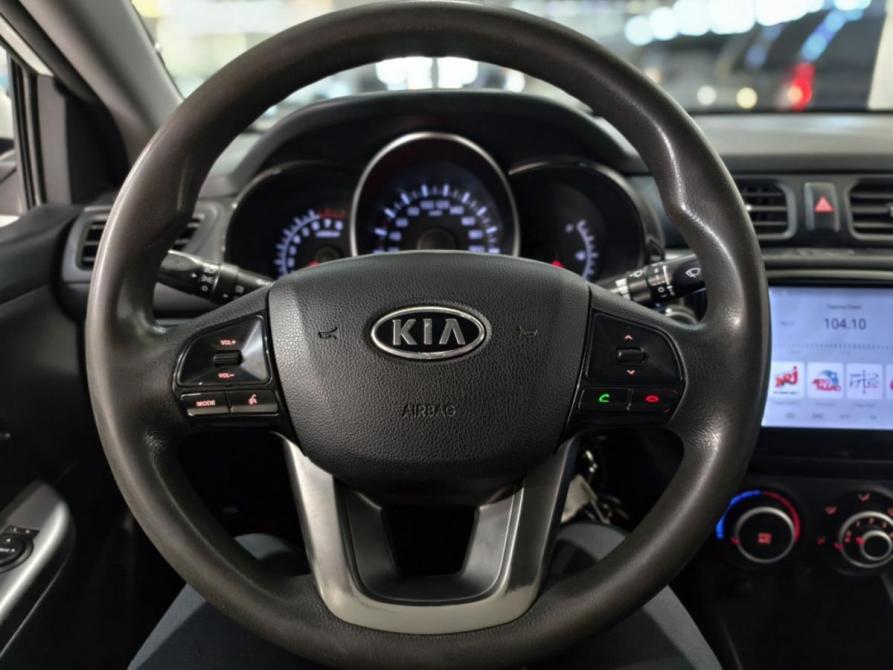 Kia Rio III Курск  - изображение 11