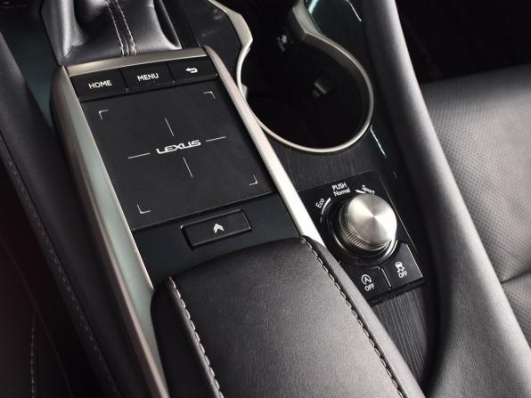 Lexus RX IV Рестайлинг с пробегом 2021 года, цена 5 449 995 рублей, 84866 км, внедорожник, Автокод Объявления