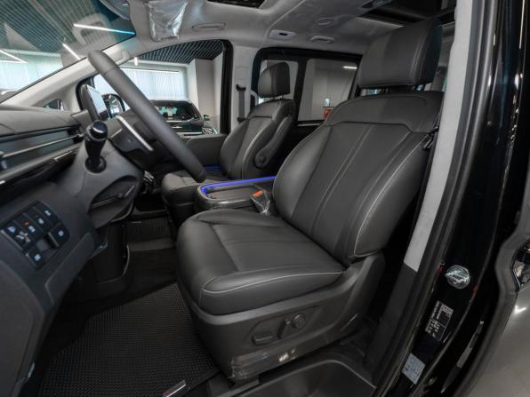 Hyundai Staria I с пробегом 2026 года, цена 9 900 000 рублей, 14 км, минивэн, Автокод Объявления