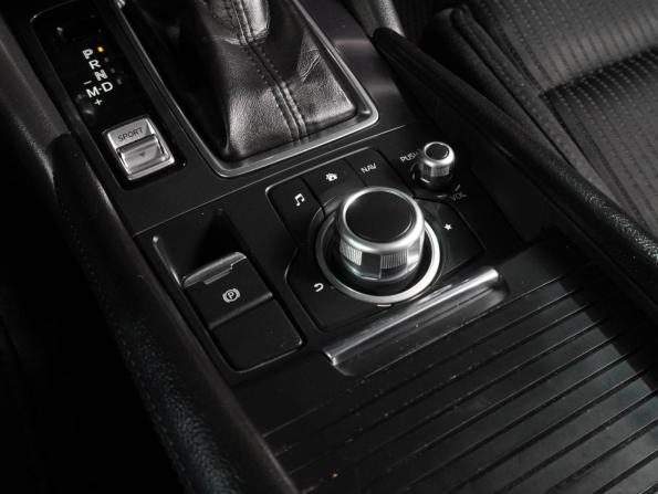 Mazda 6 III (GJ) Рестайлинг с пробегом 2016 года, цена 1 479 070 рублей, 191051 км, седан, Автокод Объявления