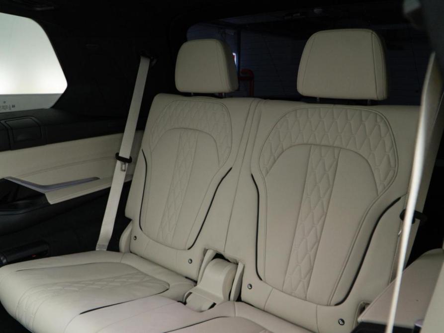 BMW X7 I (G07) Рестайлинг Москва  - изображение 12