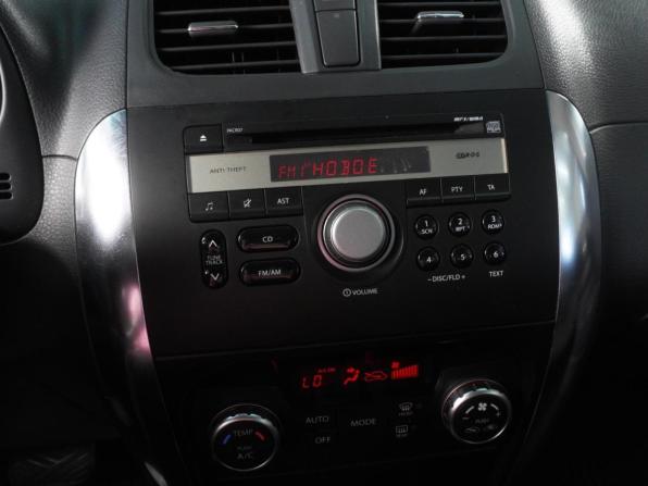 Suzuki SX4 I (Classic) Рестайлинг с пробегом 2011 года, цена 920 000 рублей, 140205 км, седан, Автокод Объявления