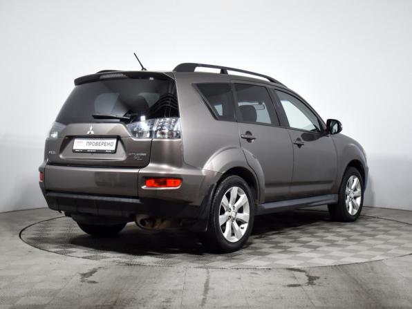 Mitsubishi Outlander II Рестайлинг с пробегом 2011 года, цена 754 000 рублей, 296186 км, внедорожник, Автокод Объявления