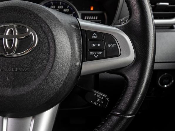 Toyota Tank I с пробегом 2019 года, цена 1 298 000 рублей, 76348 км, микровэн, Автокод Объявления