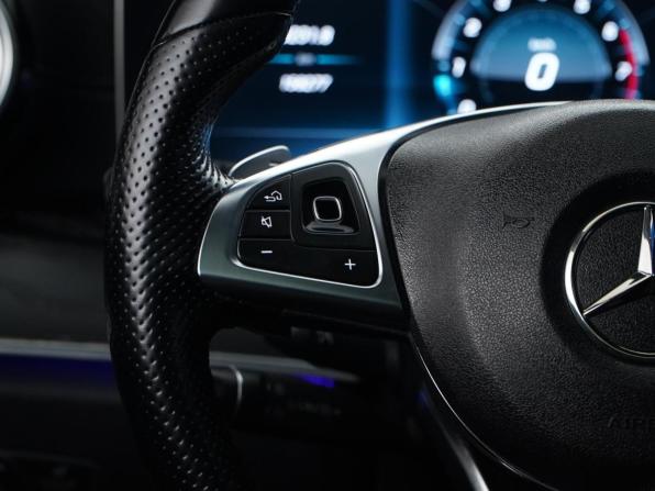 Mercedes-Benz E-Класс V (W213 S213 C238) с пробегом 2017 года, цена 3 049 999 рублей, 158209 км, седан, Автокод Объявления