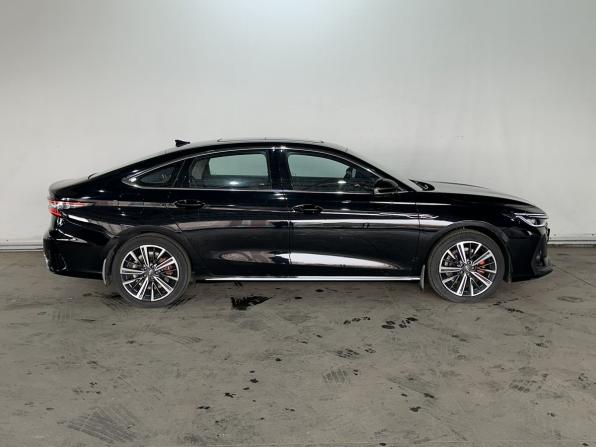 Chery Arrizo 8 с пробегом 2023 года, цена 1 970 000 рублей, 31008 км, седан, Автокод Объявления