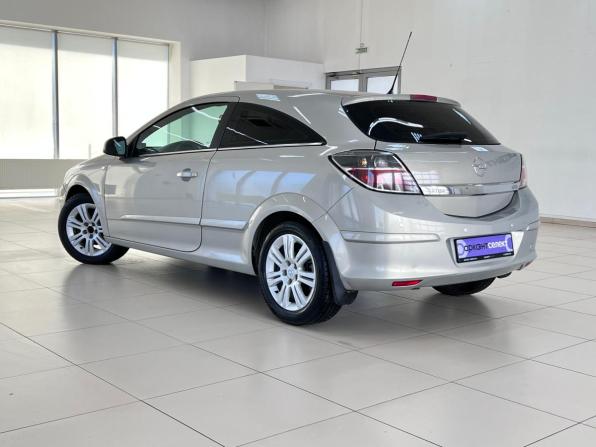 Opel Astra H Рестайлинг с пробегом 2010 года, цена 699 000 рублей, 198640 км, хэтчбек, Автокод Объявления