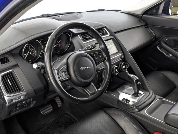 Jaguar E-Pace I с пробегом 2018 года, цена 2 795 000 рублей, 90110 км, внедорожник, Автокод Объявления