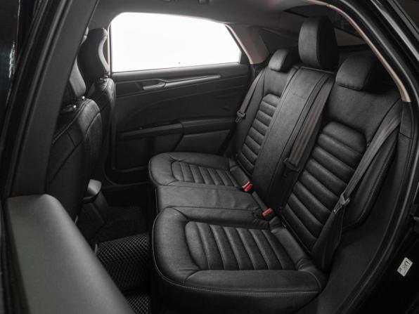 Ford Mondeo V с пробегом 2016 года, цена 1 599 000 рублей, 158855 км, седан, Автокод Объявления