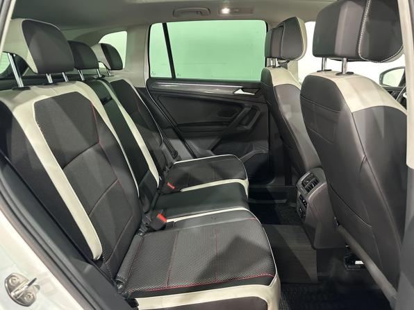 Volkswagen Tiguan II Рестайлинг с пробегом 2021 года, цена 3 660 000 рублей, 22527 км, внедорожник, Автокод Объявления