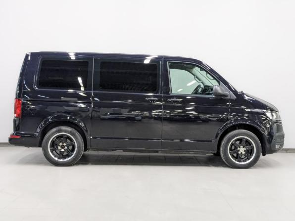 Volkswagen Multivan T6 Рестайлинг с пробегом 2020 года, цена 4 690 000 рублей, 156022 км, минивэн, Автокод Объявления