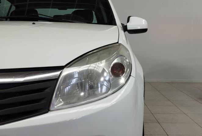 Renault Sandero I с пробегом 2012 года, цена 650 000 рублей, 145142 км, хэтчбек, Автокод Объявления