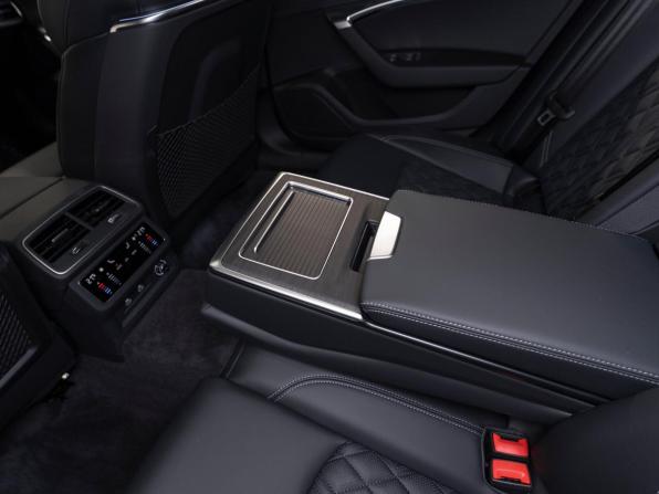 Audi A6 V (C8) Рестайлинг с пробегом 2025 года, цена 6 680 000 рублей, 50 км, седан, Автокод Объявления