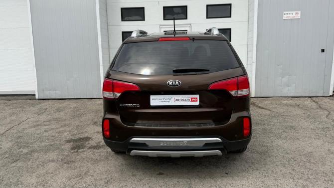 Kia Sorento II Рестайлинг с пробегом 2013 года, цена 1 400 000 рублей, 184551 км, внедорожник, Автокод Объявления