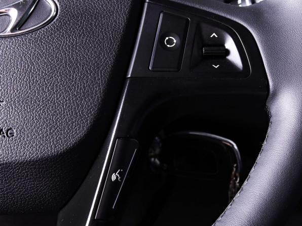 Hyundai Solaris I Рестайлинг с пробегом 2015 года, цена 1 050 000 рублей, 225930 км, седан, Автокод Объявления