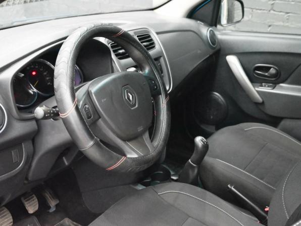 Renault Sandero II Рестайлинг с пробегом 2018 года, цена 920 000 рублей, 192530 км, хэтчбек, Автокод Объявления
