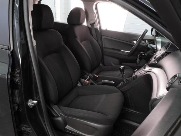 Chevrolet Orlando I с пробегом 2013 года, цена 1 099 000 рублей, 180033 км, компактвэн, Автокод Объявления