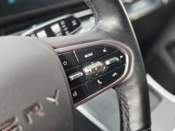 Omoda C5 I с пробегом 2023 года, цена 1 499 000 рублей, 89500 км, внедорожник, Автокод Объявления