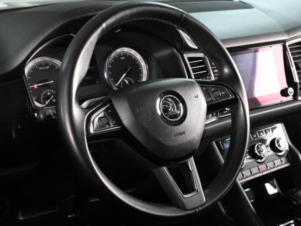Skoda Kodiaq I с пробегом 2018 года, цена 2 595 000 рублей, 171003 км, внедорожник, Автокод Объявления