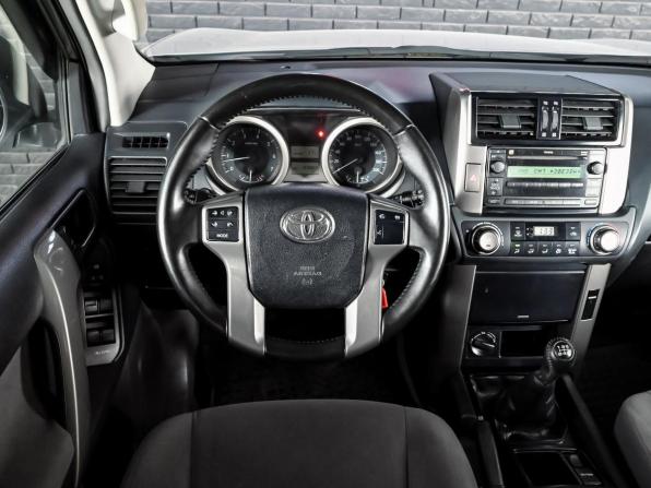 Toyota Land Cruiser Prado 150 Series с пробегом 2013 года, цена 2 500 000 рублей, 193988 км, внедорожник, Автокод Объявления