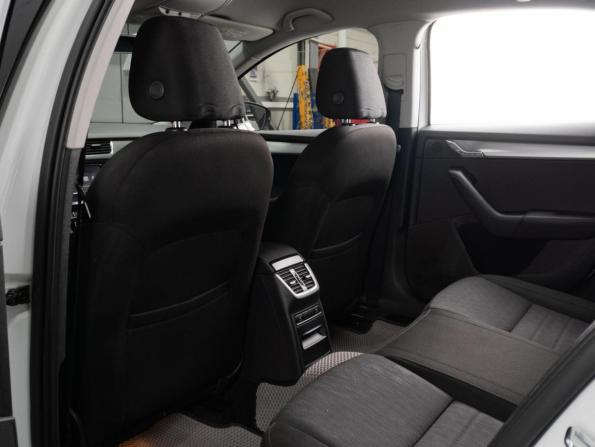 Skoda Octavia III (A7) с пробегом 2017 года, цена 1 600 000 рублей, 151421 км, лифтбек, Автокод Объявления