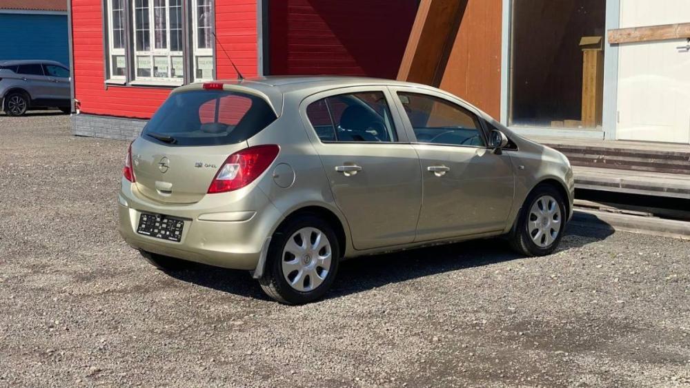 Opel Corsa D Санкт-Петербург  - изображение 4