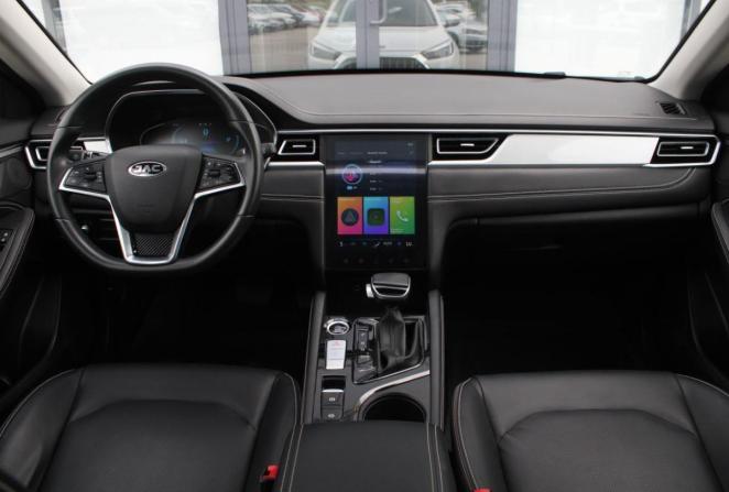 JAC J7 I с пробегом 2023 года, цена 1 595 000 рублей, 32607 км, лифтбек, Автокод Объявления