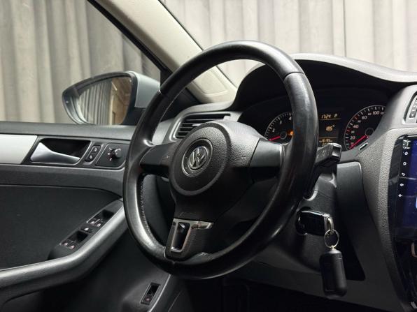 Volkswagen Jetta VI с пробегом 2012 года, цена 1 079 000 рублей, 222775 км, седан, Автокод Объявления