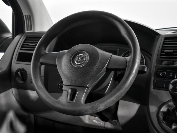 Volkswagen Caravelle T5 Рестайлинг с пробегом 2011 года, цена 1 295 000 рублей, 227563 км, минивэн, Автокод Объявления