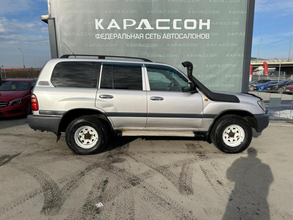 Toyota Land Cruiser 100 Series с пробегом 1999 года, цена 1 220 000 рублей, 482478 км, внедорожник, Автокод Объявления