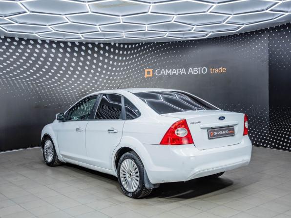 Ford Focus II Рестайлинг с пробегом 2010 года, цена 380 000 рублей, 245125 км, седан, Автокод Объявления