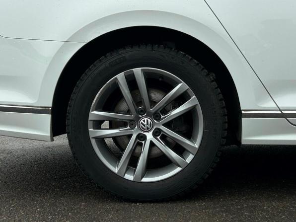 Volkswagen Passat B8 с пробегом 2018 года, цена 2 368 300 рублей, 95397 км, седан, Автокод Объявления