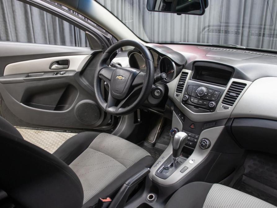 Chevrolet Cruze I Москва  - изображение 11