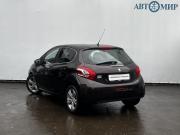 Peugeot 208 I Москва  - изображение 19