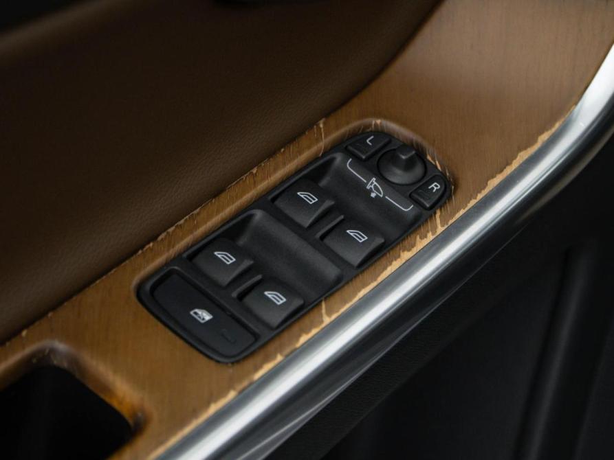 Volvo XC60 I Рестайлинг Москва  - изображение 17
