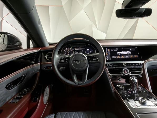 Bentley Flying Spur III с пробегом 2022 года, цена 19 990 000 рублей, 20068 км, седан, Автокод Объявления