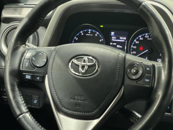 Toyota RAV4 IV (XA40) Рестайлинг с пробегом 2019 года, цена 2 799 000 рублей, 159684 км, внедорожник, Автокод Объявления