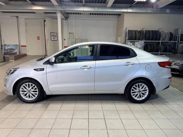 Kia Rio III Рестайлинг с пробегом 2015 года, цена 1 009 000 рублей, 159000 км, седан, Автокод Объявления