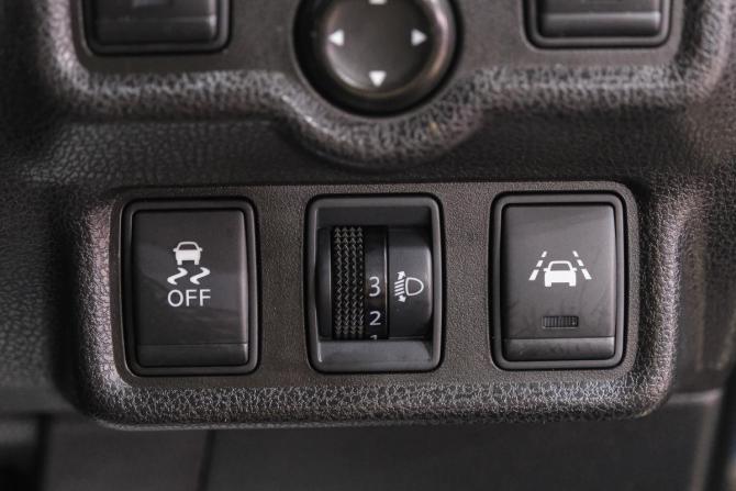 Nissan Note II с пробегом 2015 года, цена 799 000 рублей, 153117 км, хэтчбек, Автокод Объявления