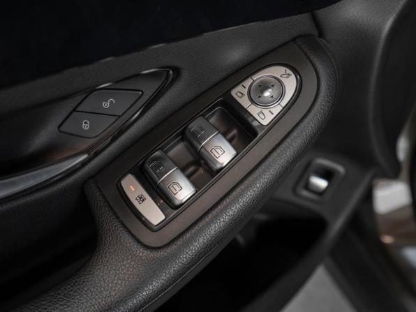 Mercedes-Benz GLC I (X253) с пробегом 2018 года, цена 2 795 000 рублей, 132977 км, внедорожник, Автокод Объявления