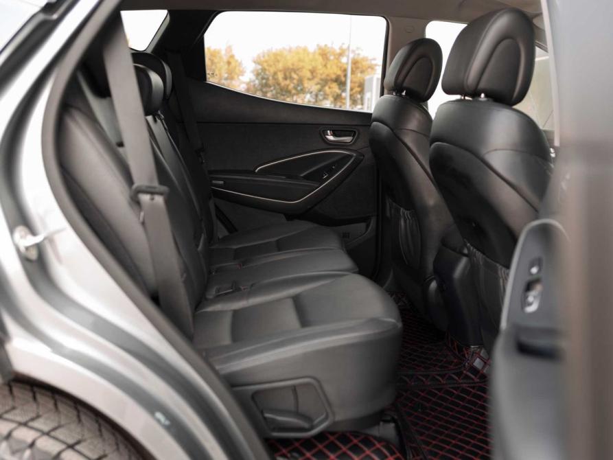 Hyundai Santa Fe III Рестайлинг Новосибирск  - изображение 18