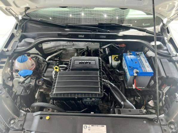 Volkswagen Jetta VI Рестайлинг с пробегом 2017 года, цена 1 295 000 рублей, 191944 км, седан, Автокод Объявления