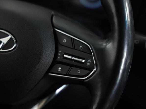 Hyundai Santa Fe IV с пробегом 2019 года, цена 2 619 000 рублей, 185663 км, внедорожник, Автокод Объявления