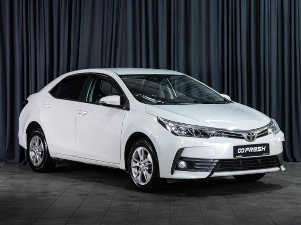 Toyota Corolla XI (E160 E170 E180) Рестайлинг 1 с пробегом 2017 года, цена 1 590 000 рублей, 162549 км, седан, Автокод Объявления
