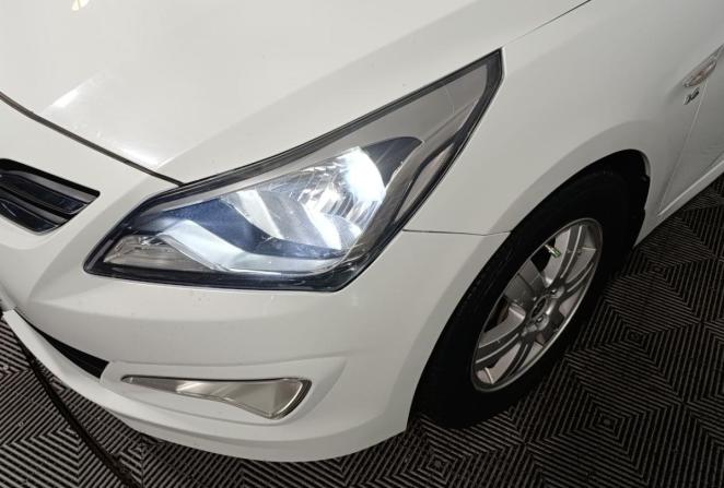 Hyundai Solaris I с пробегом 2014 года, цена 899 000 рублей, 174582 км, хэтчбек, Автокод Объявления