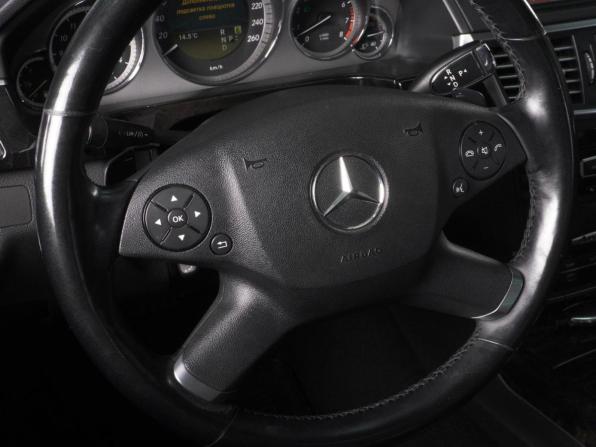 Mercedes-Benz E-Класс IV (W212 S212 C207) с пробегом 2011 года, цена 1 919 000 рублей, 273686 км, седан, Автокод Объявления