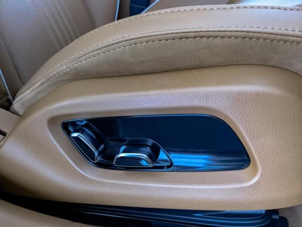 Hongqi H9 I с пробегом 2021 года, цена 3 250 000 рублей, 80215 км, седан, Автокод Объявления